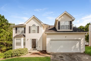 6627 Shapiro Ct Stone Mountain, GA 30087